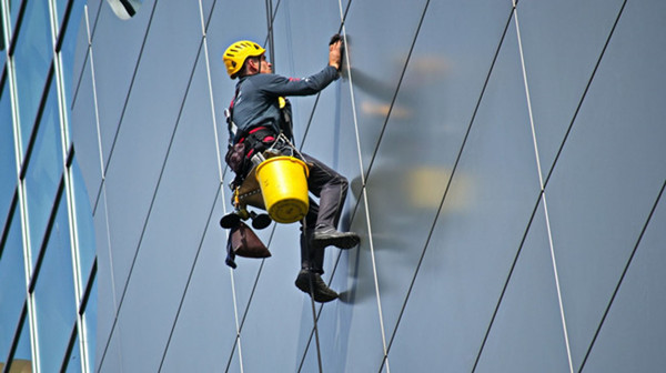 Aluminum exterior cladding maintenance