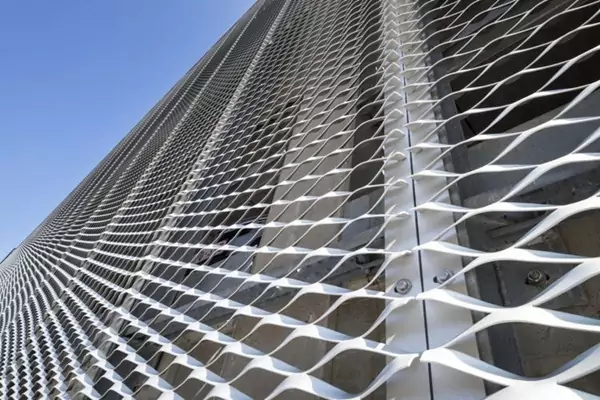 Expanded metal mesh