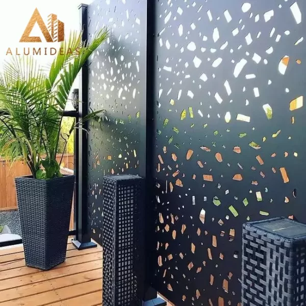 Home decoration with Aluminum Facade Screen from Alumideas
