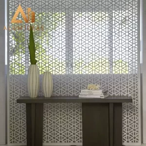 Aluminum privacy wall