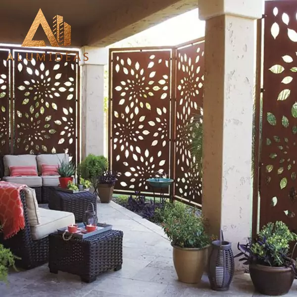 Metal screening panels