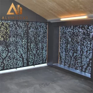 Decorative aluminum rooms screen