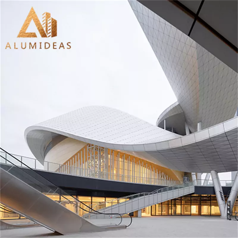 Aluminium building panel