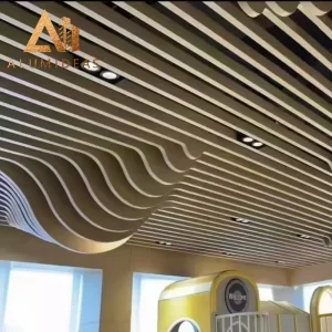 Plafond intérieur pop courbé en aluminium