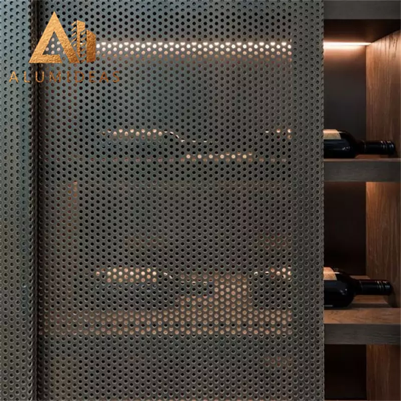 Écran sculpté perforé en aluminium