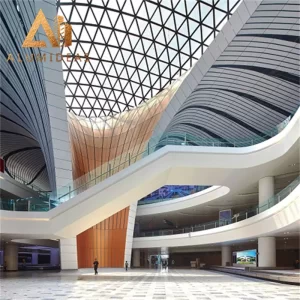 Plafond en aluminium pour les besoins architecturaux uniques